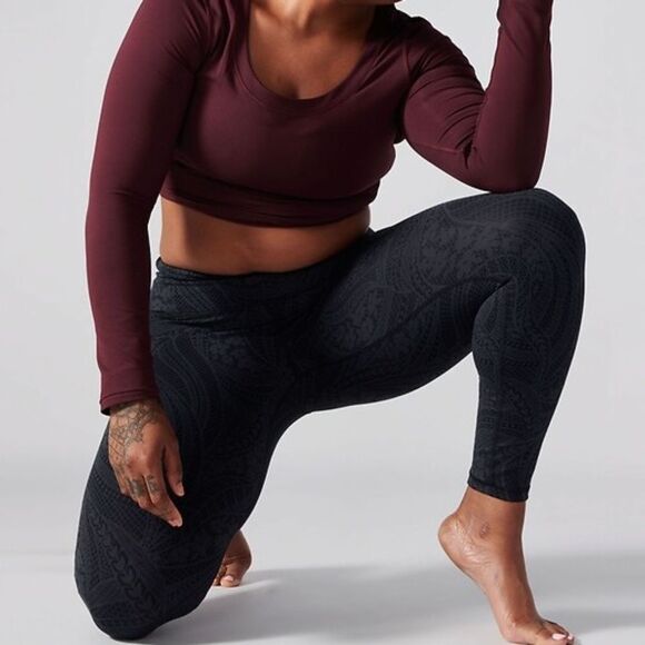ATHLETA  Elation Textured Tight Leggings R575 - Picture 1 of 8